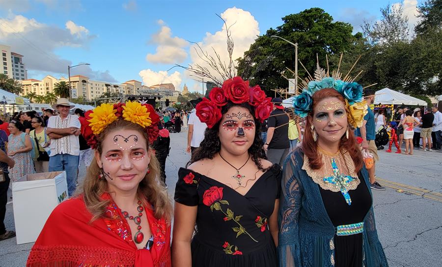 Miami se llena de esqueletos