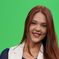 Nicole Báez de De Último Minuto