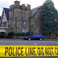 Al menos seis heridos en un tiroteo durante un funeral en una iglesia en EEUU