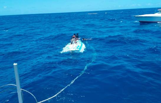 Recuperan un segundo cuerpo sin vida de naufragio ocurrido en Cabrera