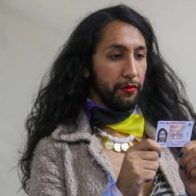Chile entrega primera cédula de identidad no binaria