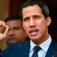 Guaidó denuncia "persecución constante" por parte de los cuerpos de seguridad