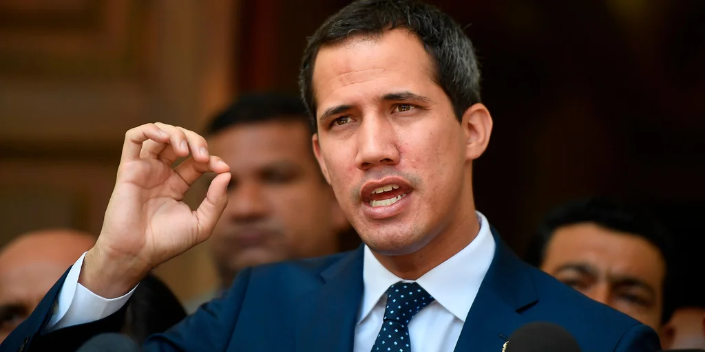 Guaidó denuncia "persecución constante" por parte de los cuerpos de seguridad