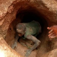 Mueren dos mineros mauritanos por asfixia en un pozo de extracción de oro