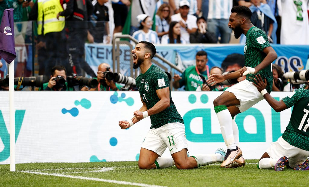 Príncipe de Arabia Saudita regalará un Rolls-Royce a cada futbolista por haberle ganado a Argentina