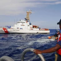 Guardia CosterarRepatrían a 189 dominicanos interceptados en Puerto Rico