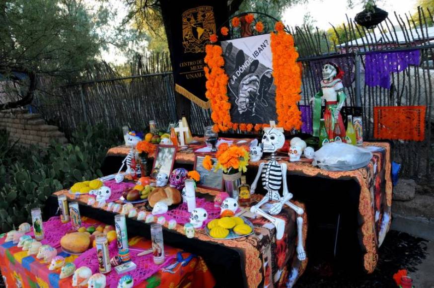 Día de Muertos recuerda en la frontera a unos 900 migrantes fallecidos