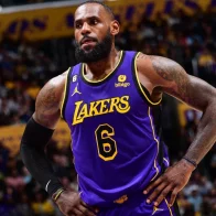 Lebrón James