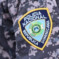 Policía Nacional decomisa fusil AR-15 y municiones en casa de una mujer
