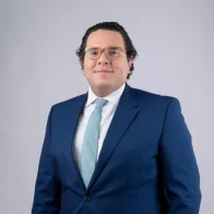 Designan a Víctor Livio Cedeño Brea intendente del Mercado de Valores