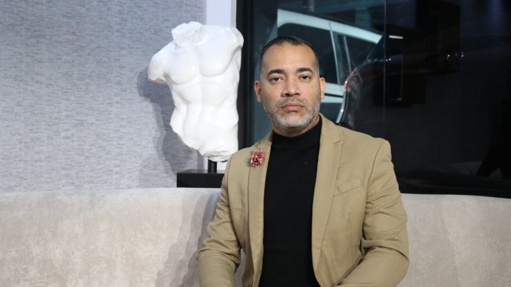 Martínez Brito califica como “mierda” al combustible que se vende en RD