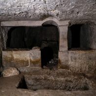 Arqueólogos israelíes excavan la tumba de la 'partera de Jesús'