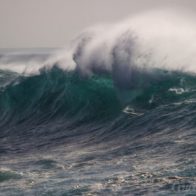 Oleaje permanece peligroso en la costa Atlántica