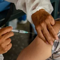 Venezuela anuncia campaña de vacunación dirigida a niños, mujeres embarazadas e indígenas