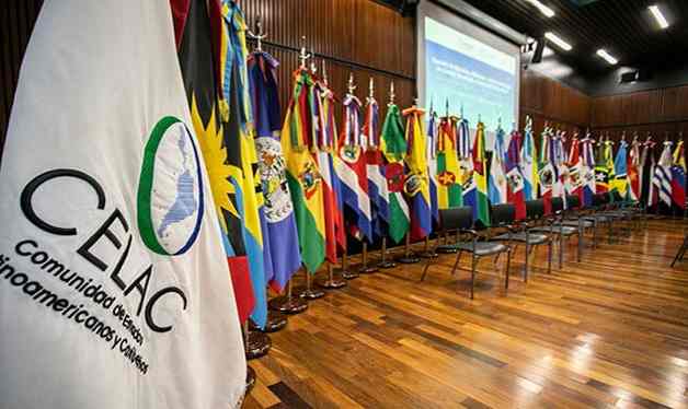 Honduras entrega a Colombia el testigo de la presidencia pro témpore de la Celac