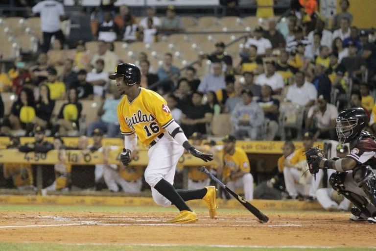 Toros adquieren a Victor Robles en cambio desde las Aguilas | Noticias de hoy en De Último Minuto