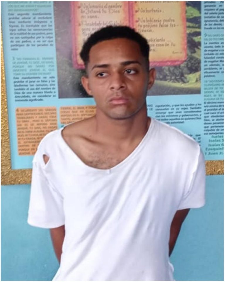Policía apresa a “Quemarancho” tras ser sorprendido en flagrante delito 8 | Noticias de hoy en República Dominicana WhatsApp Image 2023 02 11 at 1.10.02 PM | Noticias de hoy en De Último Minuto