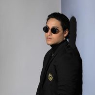 Tommy Alva sube carrera con estreno de tema “RC2”