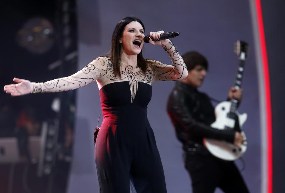 Laura Pausini anuncia disco con temas de artistas latinos como Bad Bunny y Joan Sebastian
