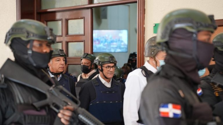 El PLD dice que dirigentes apresados en Calamar "están bien y de buen ánimo" 4 | Noticias de hoy en República Dominicana 436e2f8f cfb1 4ecf 89a9 54a6c67350ac | Noticias de hoy en De Último Minuto