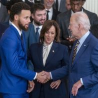 Biden nombra a Stephen Curry
