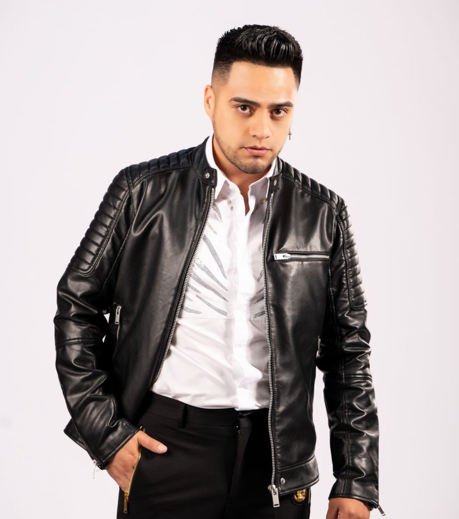 Gerardo Lares y Elvis Martínez unen voces en la bachata “El Alumno”