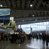 Aeropuertos alemanes paralizados por huelga en el transporte público