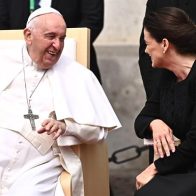 El papa pide a Europa "ocuparse de la inmigración sin excusas ni dilaciones"
