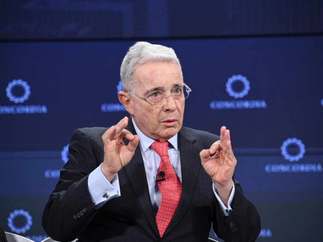 Álvaro Uribe