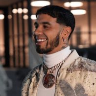 Anuel r