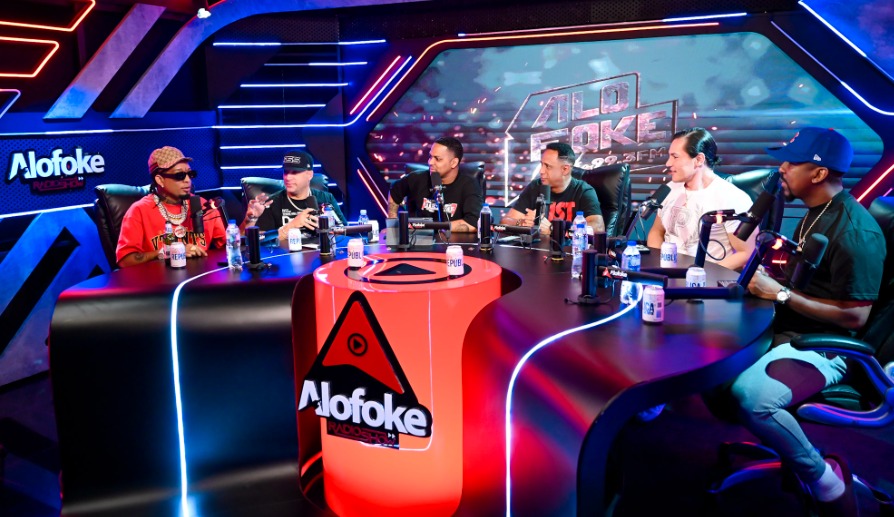 Alofoke Radio Show número 1 en YouTube con transmisión de RochyRD