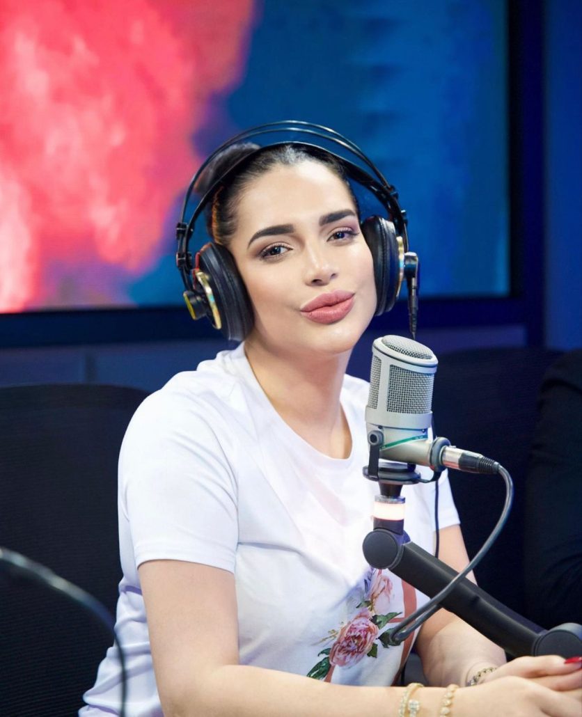 Amelia Alcántara dice esposo de Jenn Quezada es un "poco hombre"