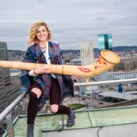 Muere la artista suiza que llevó el alpenhorn a la música pop, Eliana Burki