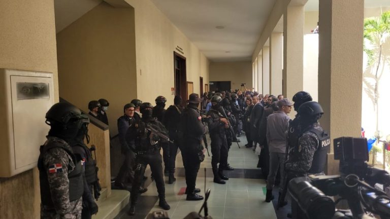 Arresto domiciliario, impedimento de salida y garantía económica a Luis Miguel Piccirilo 4 | Noticias de hoy en República Dominicana ca0b314a a999 4179 94a7 c956d13df760 | Noticias de hoy en De Último Minuto