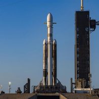 SpaceX enviará dos satélites de internet con su poderoso cohete Falcon Heavy