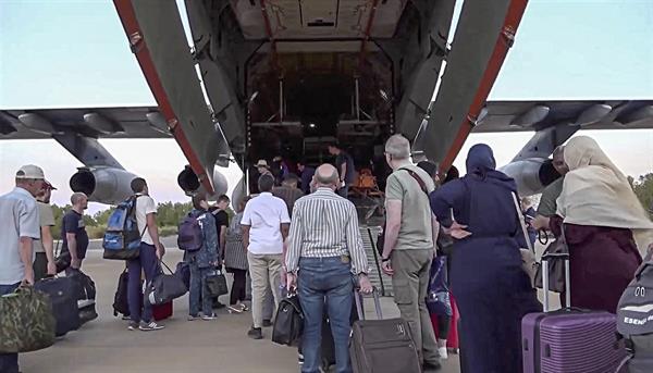 Rusia evacua a más de 200 personas de Sudán