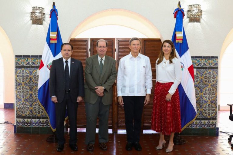MIREX y firma INICIA acuerdan promover patrimonio cultural dominicano en el exterior 8 | Noticias de hoy en República Dominicana WhatsApp Image 2023 05 16 at 4.59.27 PM | Noticias de hoy en De Último Minuto