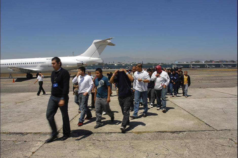 Asesor de Trump dice que Maduro debe aceptar vuelos de deportación de migrantes
