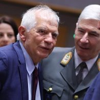 Borrell celebra que el entrenamiento de pilotos ucranianos ya haya comenzado