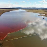 Declaran emergencia en Siberia tras el vertido de 138 toneladas de gasolina en el río Lena