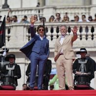 Tom Cruise paraliza Roma con el estreno de "Mission: Impossible 7"