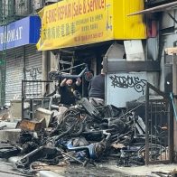 Incendio en tienda de bicicletas eléctricas en Nueva York deja 4 muertos
