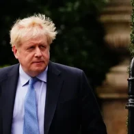 Informe sobre el "partygate" concluye que Johnson cometió desacato al Parlamento