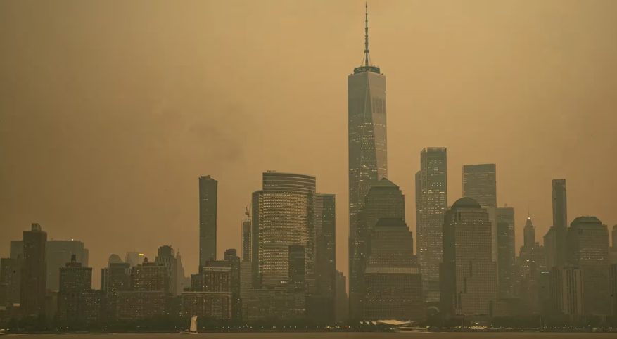 La alerta por la calidad del aire ante fuegos en Canadá se extiende por el noreste de EEUU