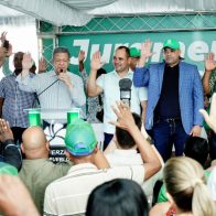 Leonel: "Frente al cambio pa' tra', volvemos pa' lante con la FP"