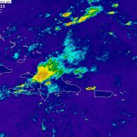 Día caluroso con algunas lluvias por efectos de vaguada