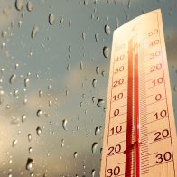 Algunos aguaceros al interior del país y temperaturas seguirán calurosas