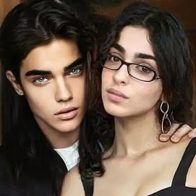 Una hispana se “casa” en El Bronx con novio de inteligencia artificial 