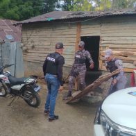 Ocupan presunta cocaína y marihuana en punto desmantelado en Esperanza