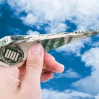 Cada año se pierden 2.200 millones de dólares en el envío de remesas desde EE.UU.